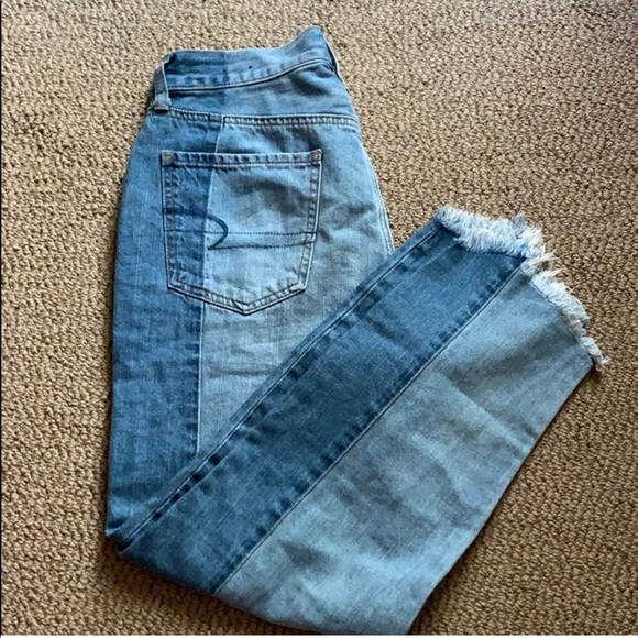 American Eagle Outfitters Denim - Two Tone Vintage AEO high waisted jeans